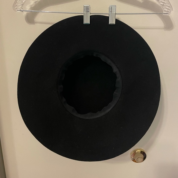 Vintage medium wide brim Wool felt ladies hat- black - Picture 3 of 4